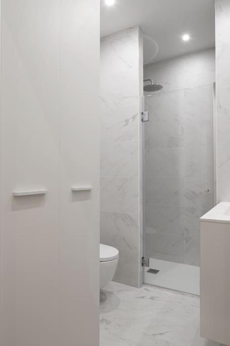 סן סבסטיאן Nuevo Apartamento En El Centro De Donosti מראה חיצוני תמונה