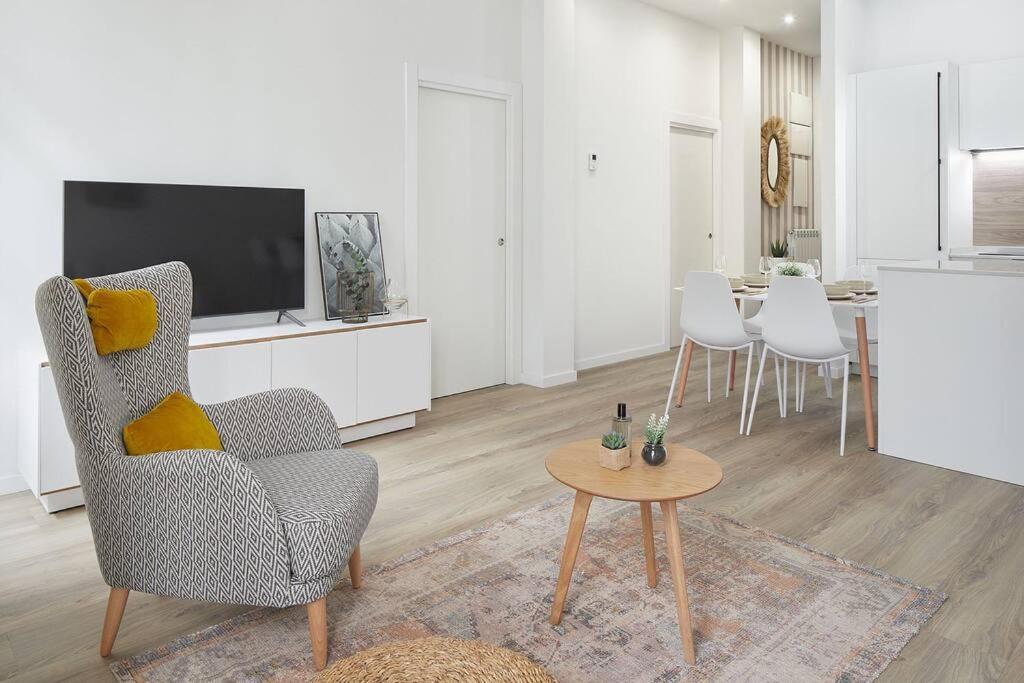 סן סבסטיאן Nuevo Apartamento En El Centro De Donosti מראה חיצוני תמונה