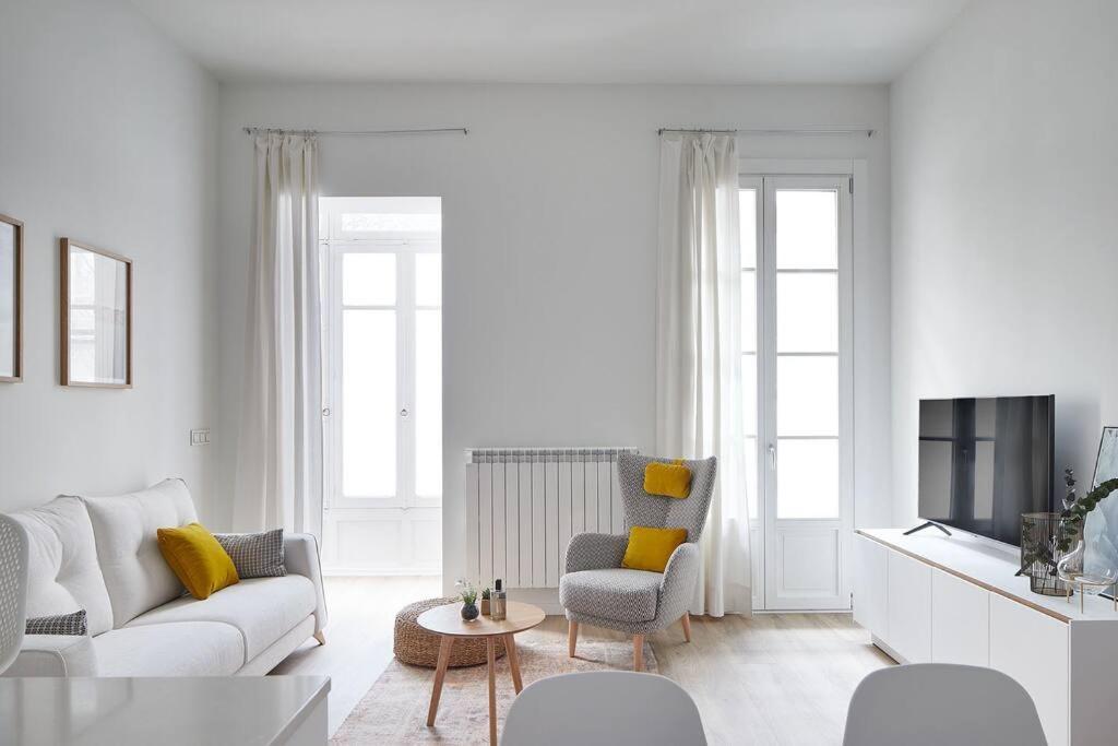 סן סבסטיאן Nuevo Apartamento En El Centro De Donosti מראה חיצוני תמונה